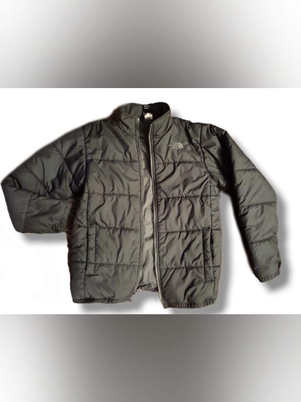 The North Face Boys Large Black Puffer Jacket Like New